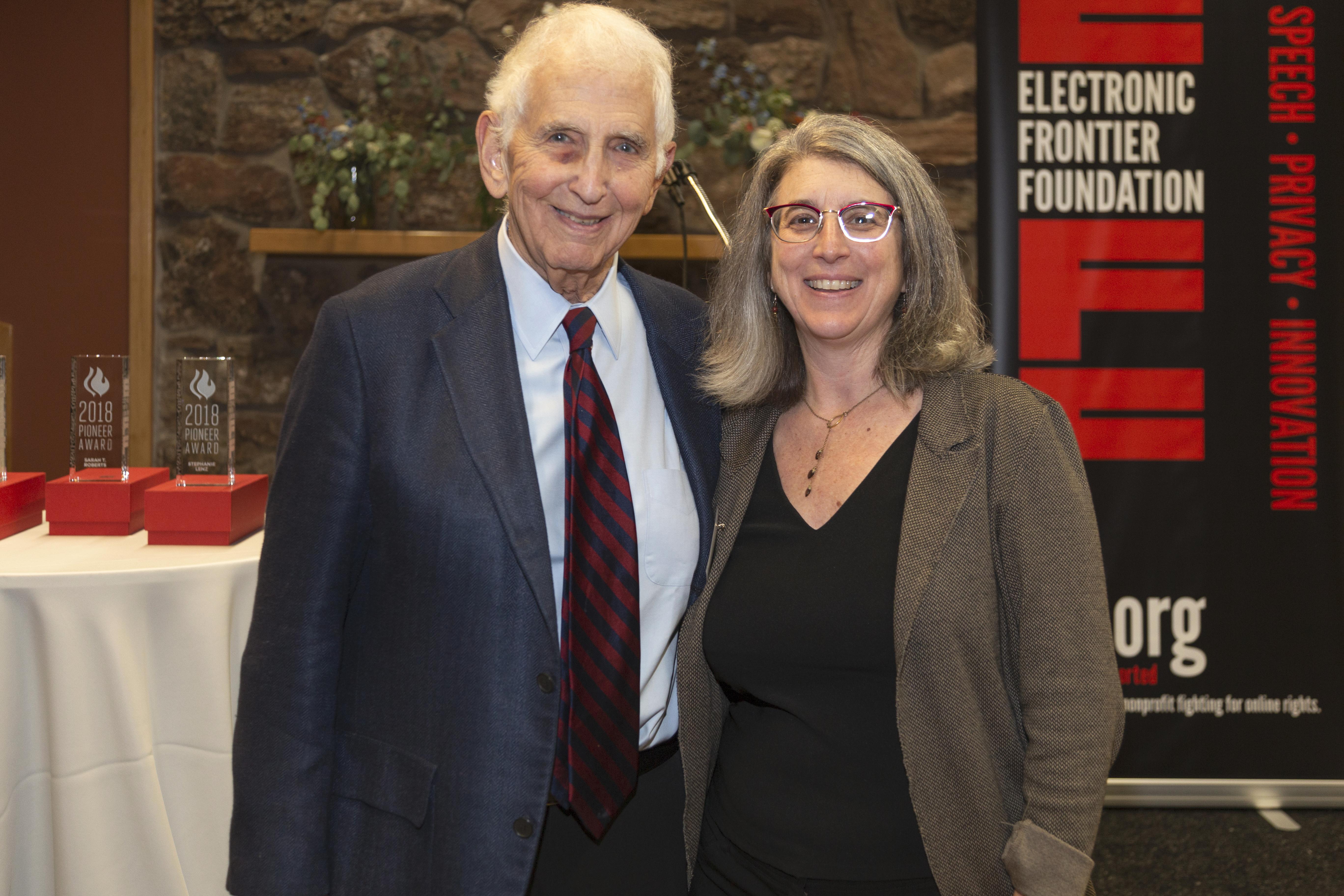 Daniel Ellsberg, renound whistleblower and 2018 Pioneer Award Keynote, poses with Executive Director Cindy Cohn